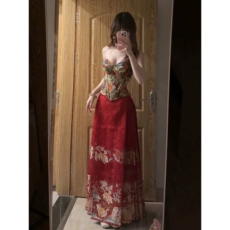 Новый костюм в национальном стиле в китайском стиле для женщин летом, миниатюрный и элегантный топ-труба в виде рыбьей кости и юбка с лошадиным лицом, комплект из двух предметов