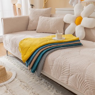 Super Soft Plush Solid Color Sofa Cushion Winter Style Thickened Embroidered Non-Slip All Year Round Universal Scandinavian Accessible Luxury Sofa Cover