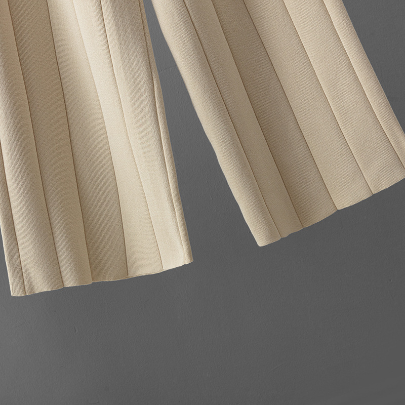 Damenbekleidung Frühling und Herbst Neue Wollmode Top + Weste + Freizeithose Set Gestrickter Sport Dreiteiliger Anzug_voghion.com