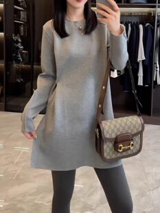 �H��춮aƷչʾ����-�_�����L���l��Ů�＾��ƨ�ɻ�ɫ�L��T���߶�