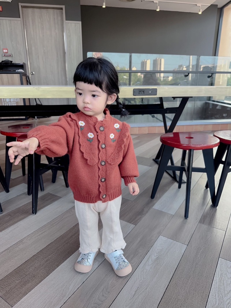 Girls Cardigan Sweater Embroidered Floral Knitted Autumn Winter_voghion.com