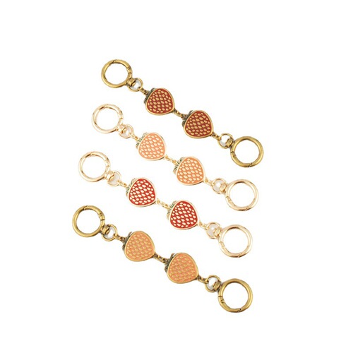 Cross-border wholesale bag modification chain strap accessories: strawberry-themed extension chains, bag straps, and lengthened bag chains