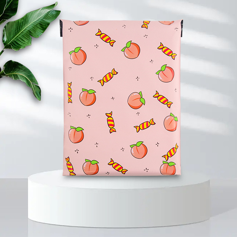 Panda bolsa de entrega impresa logística destrucción bolsa de embalaje colorida bolsa de dibujos animados impermeable gran venta caliente transfronteriza