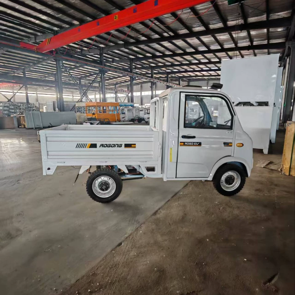 Электрический четырёхколёсный пикап, новый электрический фургон, экспресс-сельскохозяйственный грузовик, производитель батарей двойного назначения (масло-электричество)