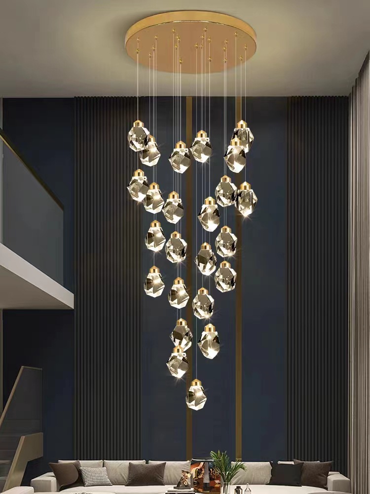 Landelier restaurante LED escalera moderna escalera escalera de escalera villa dúplex lámpara de bronce posmoderna luz completa simple