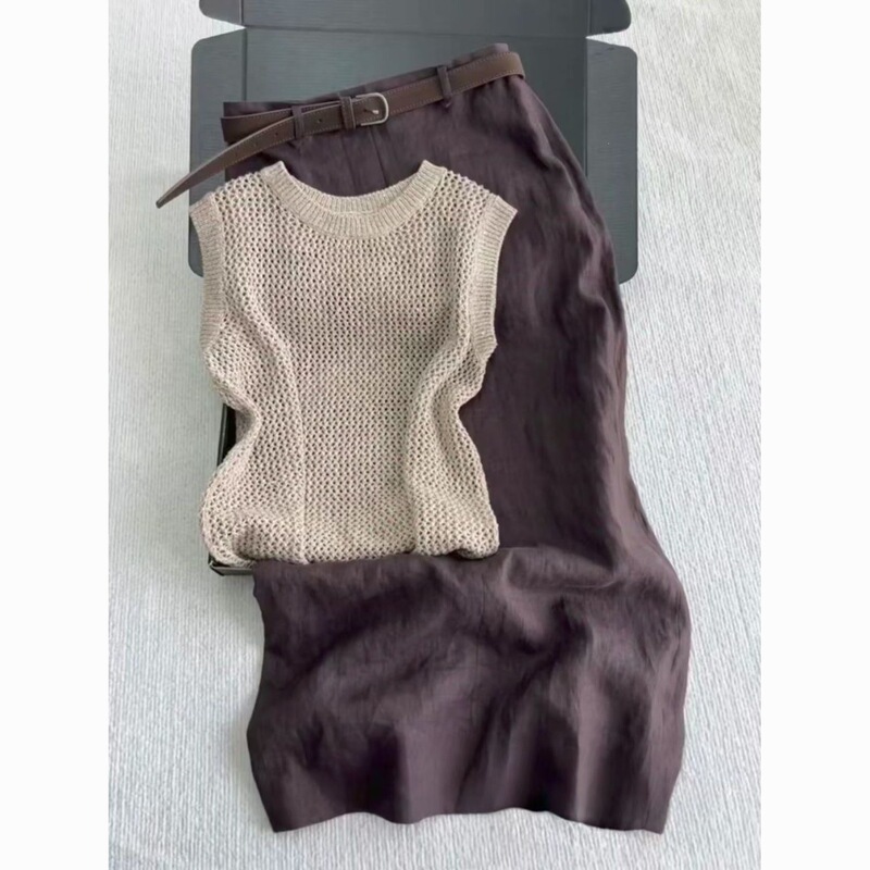 2026 Summer Hong Kong Style Retro Elegant Fashion Light Luxury High-End Sleeveless Knit Top and High-Waisted Skirt Two-Piece Set