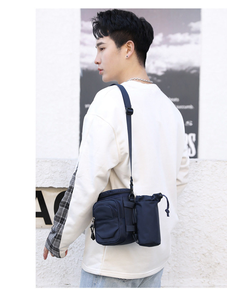 Hommes Couleur Unie Tissu Oxford Fermeture Éclair Sac Banane display picture 5