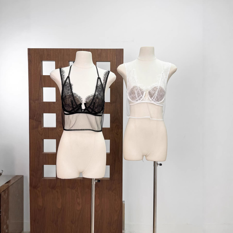 Hot Girl Sexy Sheer Mesh Wave Lace Gucc1 Lace Camisole Deep U-Neck Halter Backless Two-Piece Set