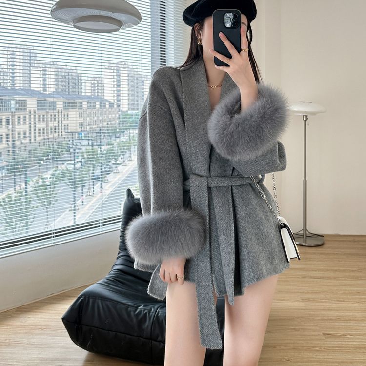 双面羊毛大衣女狐狸毛双面呢斗篷毛呢子皮草外套女休闲百搭