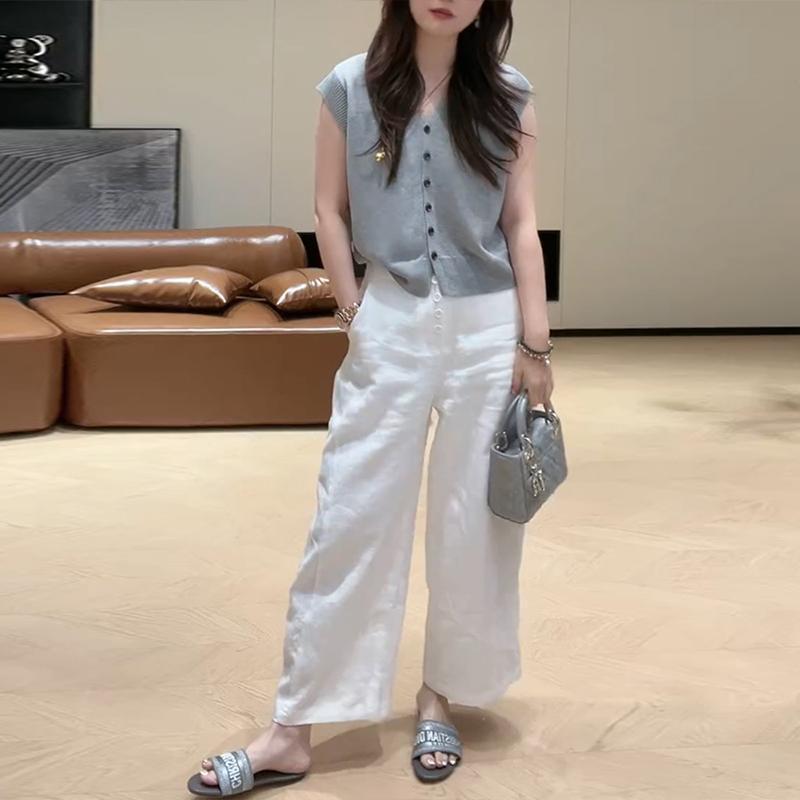 简约纯色单排扣V领针织衫短袖女2025新款夏季气质百搭设计感上衣|undefined