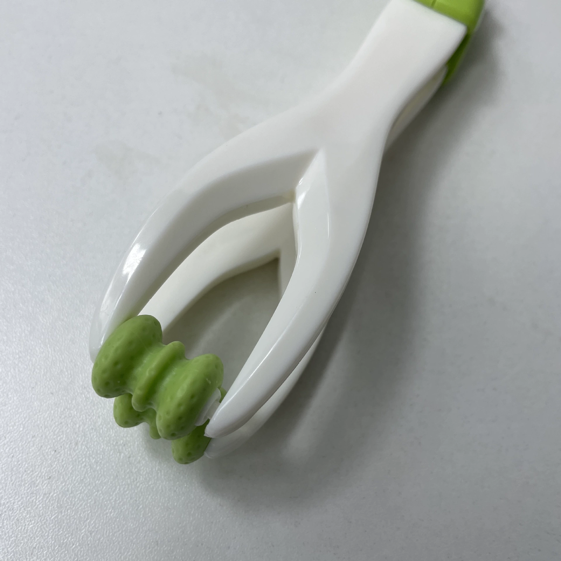 Two-in-One Finger Massage Roller 1321, Hand Joint Roller, Portable 17 cm