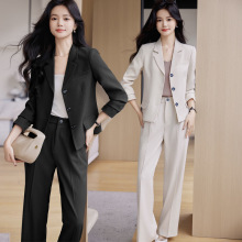 休闲米白色短款西装外套女春秋季2024新款高级感小西服套装小个子