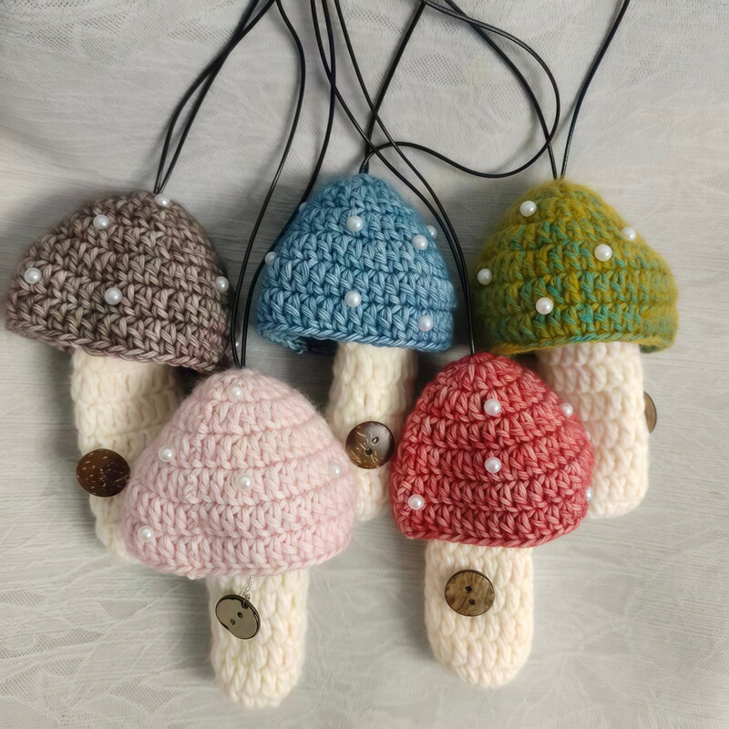 Handmade Crocheted Mushroom Pendant Lipstick Storage Bag Female Literary Niche Forest Style Cute Wool Pendant Cross-Border Wholesale