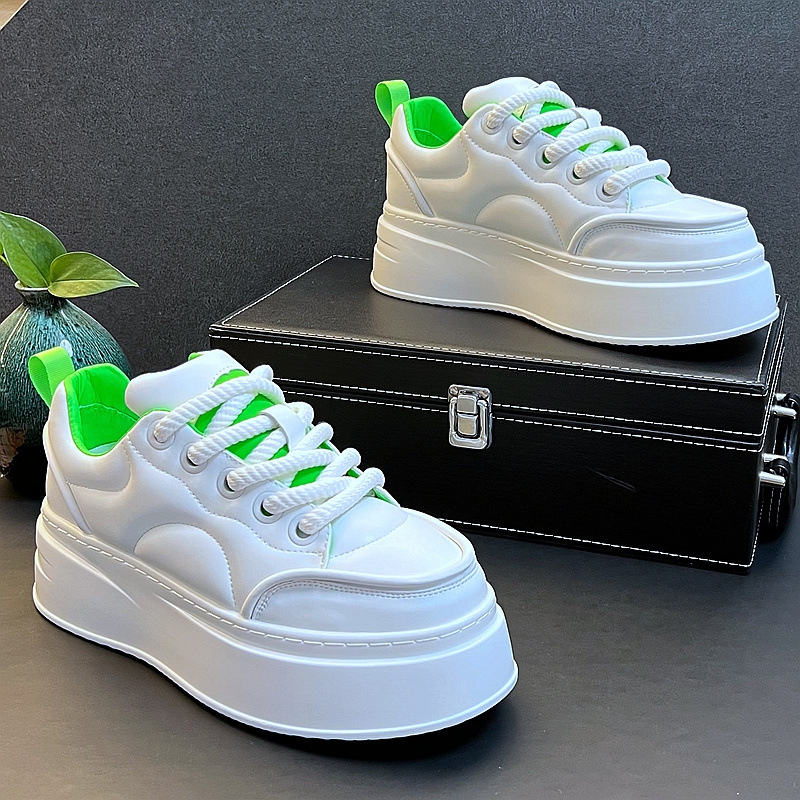 Thick-soled height-increasing small white shoes trendy men's light bread shoes fashion versatile ins niche trendy design casual skate shoes