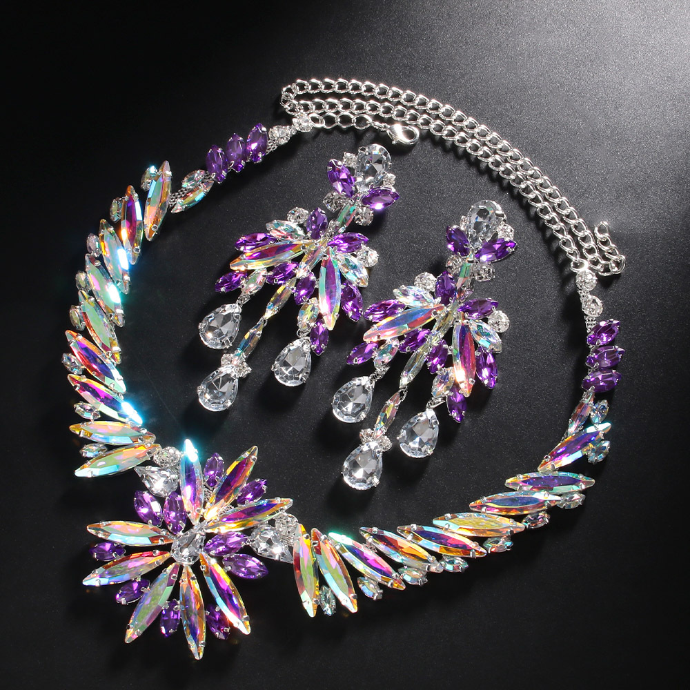 AliExpress caliente rhinestone collar traje europeo y americano exagerado desfile gota de agua colgante pendientes joyería