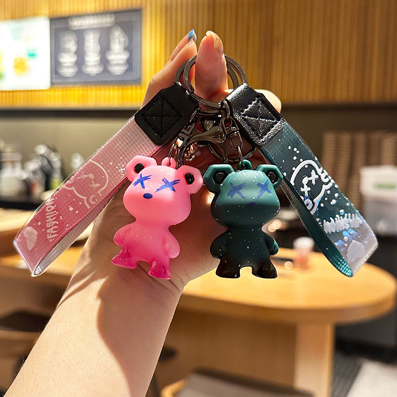 Creativo colorido graduado estrella oso llavero de goma suave moda moda bolsos llavero de automóvil personalidad colgante pequeño