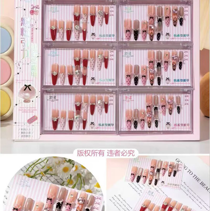 갑옷 A를 착용하세요(작은 상자 12개를 가져와서 전체 상자를 보내세요)