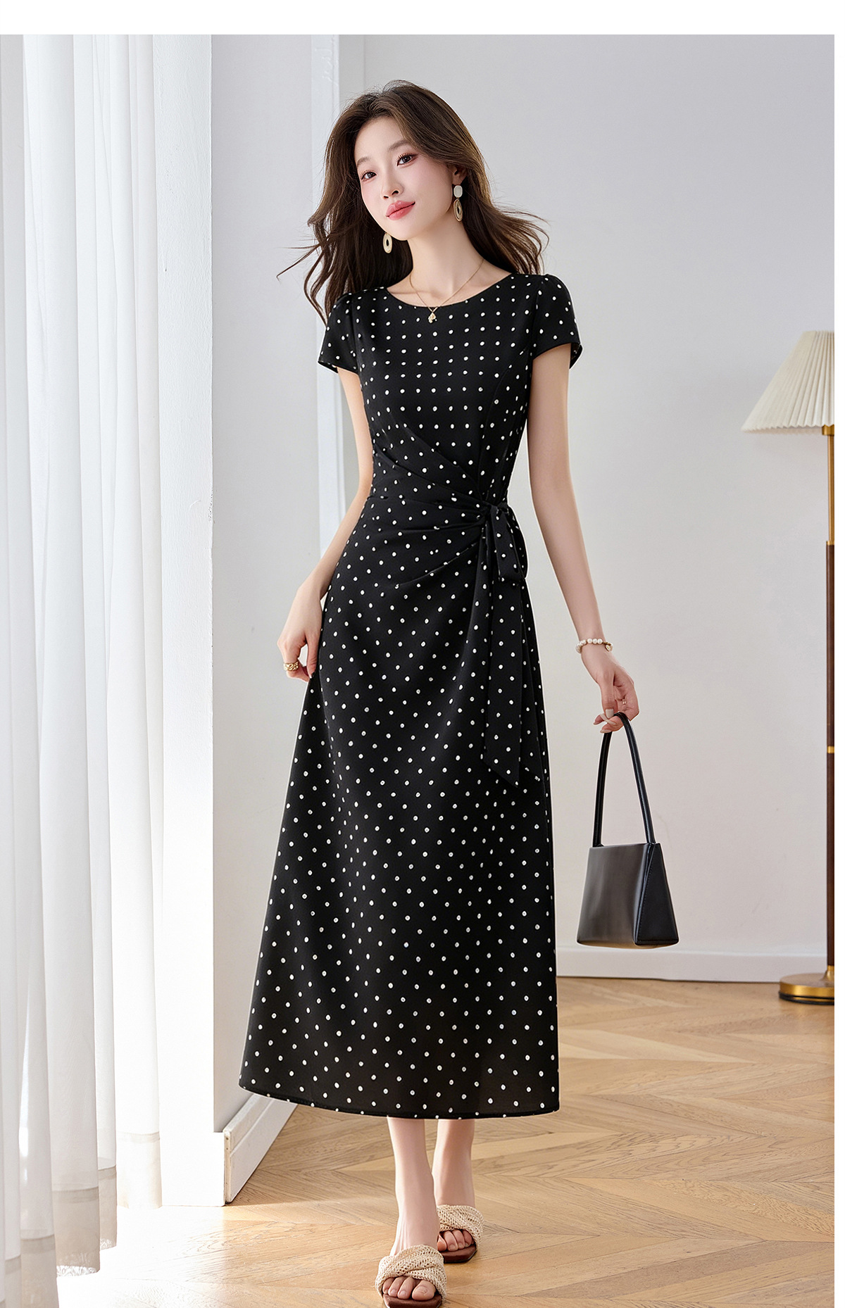 Đầm maxi nữ thắt eo tay ngắn họa tiết chấm bi phong cách nghỉ dưỡng — màu đen, màu trắng chi tiết 19