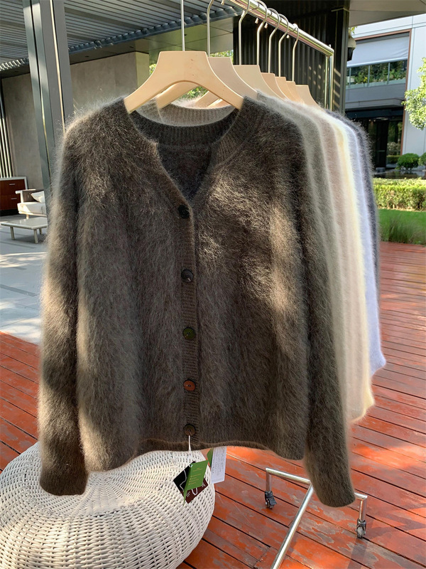 金漳服饰 清岛精3D无缝一体拉毛5山羊绒圆领开衫女拉绒毛衣上衣|undefined