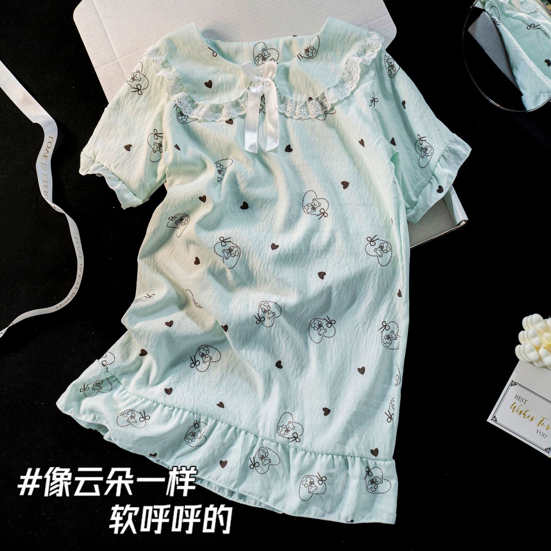 Sudeste asiático al por mayor ropa infantil pijamas niños 2025 nuevo verano delgado nubes algodón vestido de niña de mangas cortas