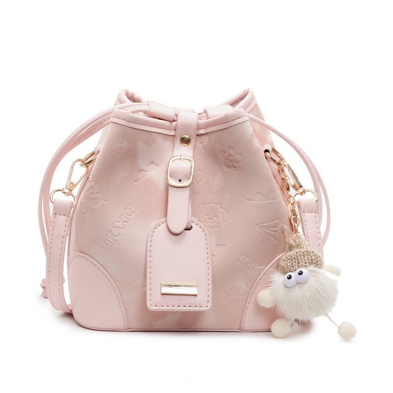 Bolso de cinturón explosivo transfronterizo para mujeres 2025 nuevo estilo de moda universal bolso de hombro coreano de alta calidad bolso de cubo de agua