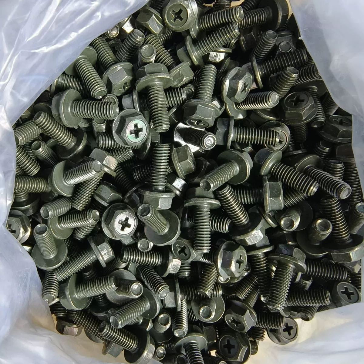 M6 * 16 поперечная канавка наружный шестигранный фланец армейский зеленый винт для электромобиля антикоррозийный болт гайка гайка двойной винт