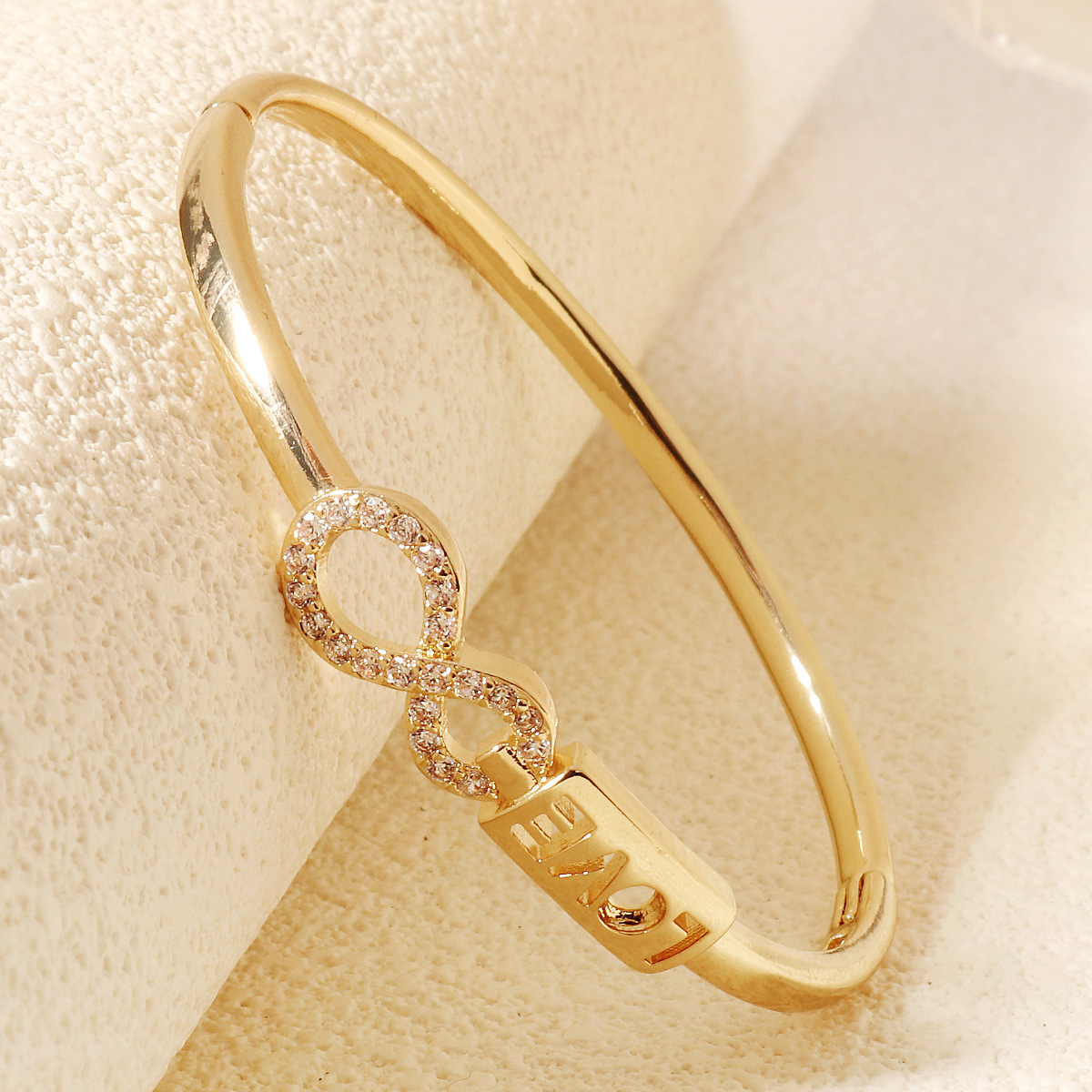 20g Weight 0.03µm-0.05µm Gold Plating Thickness Electroplating Gold Plating Process 18K Real Gold Plated Plating Material Rhinestones, Zircon Inlay Material Bangle Classification 1 Piece Quantity Holiday, Travel, Daily Occasion Copper Material Love, Round, Square Pattern Women's Gender French Style, Modern Style, Classic Style Style Inlay Craft French Style Modern Style Classic Style Love Round Square Rhinestones Zircon Alloy Copper Wholesale Bangle 8