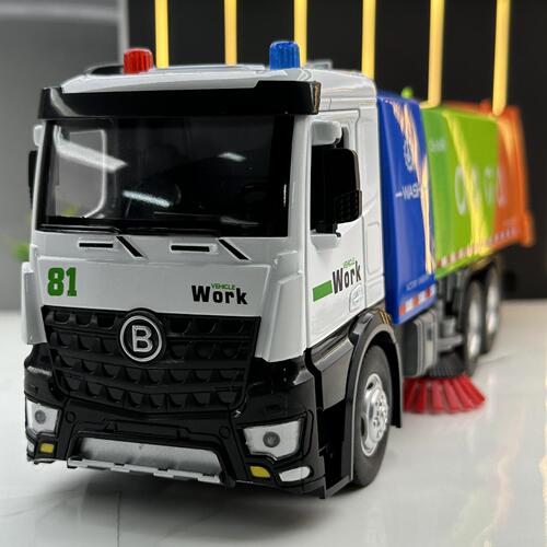 Jiadu alloy car model 1:24 sprinkler and sweeping project sanitation vehicle inertia sound and light children's toy car music model