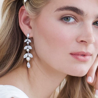 高品质轻奢叶子锆石耳环新娘耳饰时尚婚礼长款珍珠耳环earrings