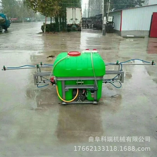 农用打药喷药机800升悬挂式打药机小麦玉米四轮车背负式喷雾机