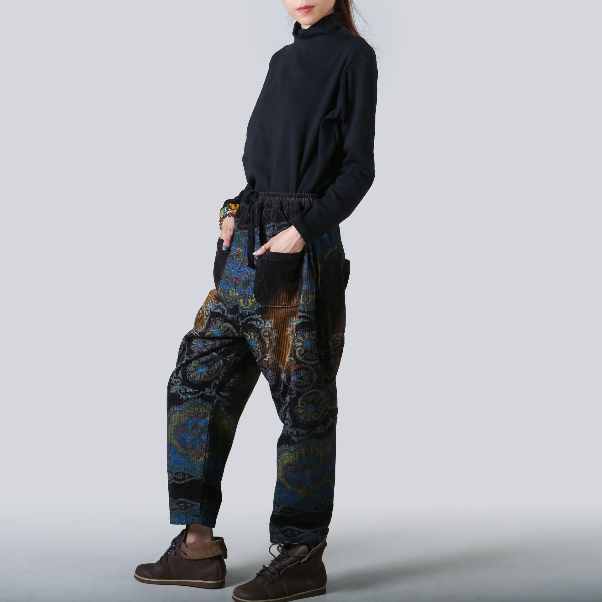 时尚百搭款灯芯绒松紧腰系带酷黑色大码女士休闲宽松长裤复古