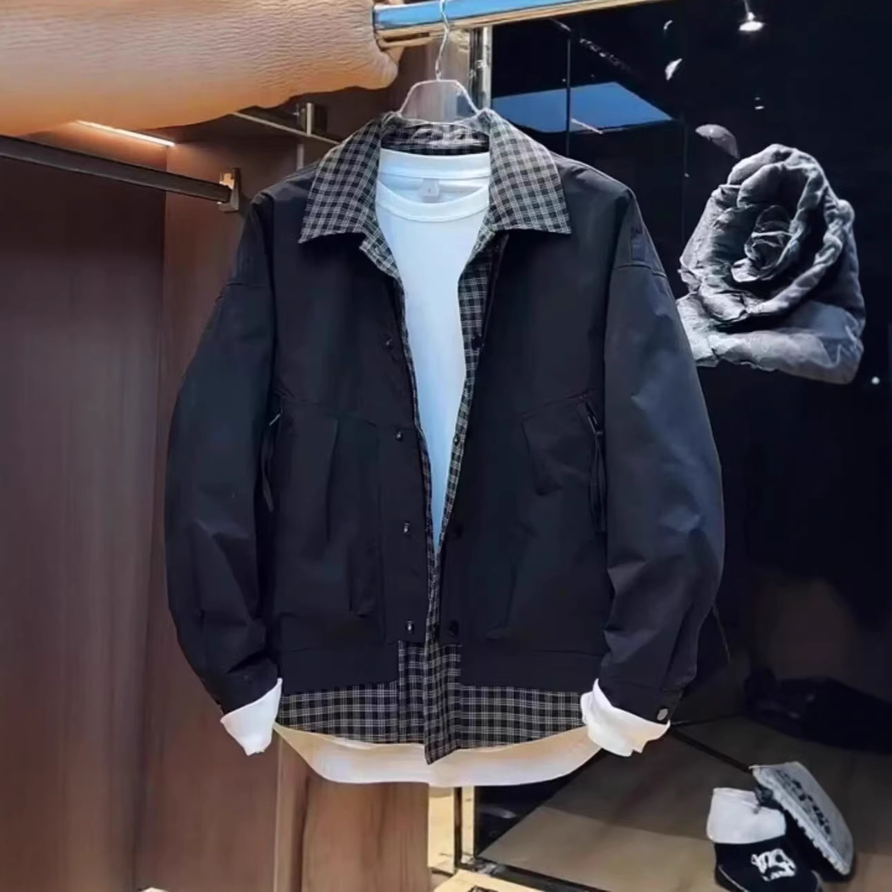 Arbeitsjacke mit kariertem Kragen und Reverskragen – Trendiges Oberteil für junge Leute – Schicke Freizeitjacke_voghion.com