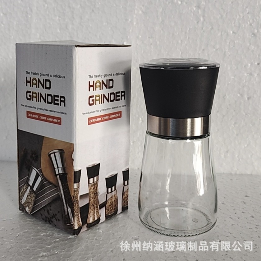 Plástico de perfil bajo con caja de color.