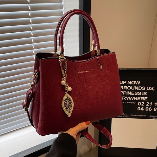 High-end wedding purse for women, 2024 new style bridesmaid bag, small red handbag for the bride