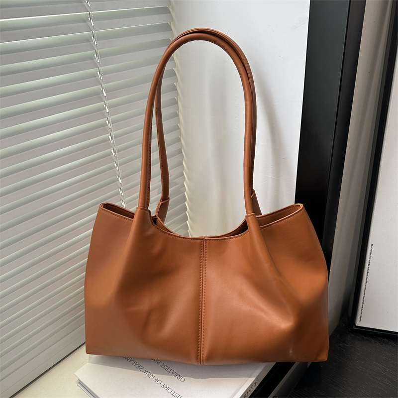 2024 nuevo bolso popular este año japonés y coreano estilo de empalme de moda de gran capacidad de viaje diario mochila