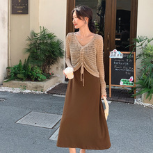 2025年秋新款气质时尚法式浪漫小清新吊带连衣裙配针织外衫两件套