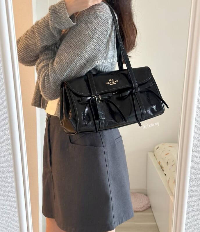 Kouc's 26 new model Birdget bow baguette bag bowling handbag tote bag shoulder underarm bag women's bag Kouc's 26 new model Birdget bow baguette bag bowling handbag tote bag shoulder underarm bag women's bag