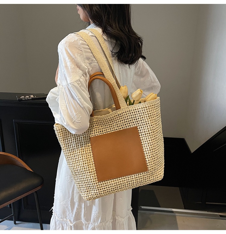 Large Woven Beach Tote Bag For Women Stylish Hollow Out Handbag_voghion.com