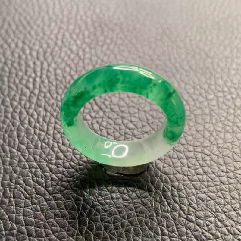 天然飘花戒指冰种戒指阳绿色飘花尾戒新中式玉戒男女飘绿指环扳指|undefined