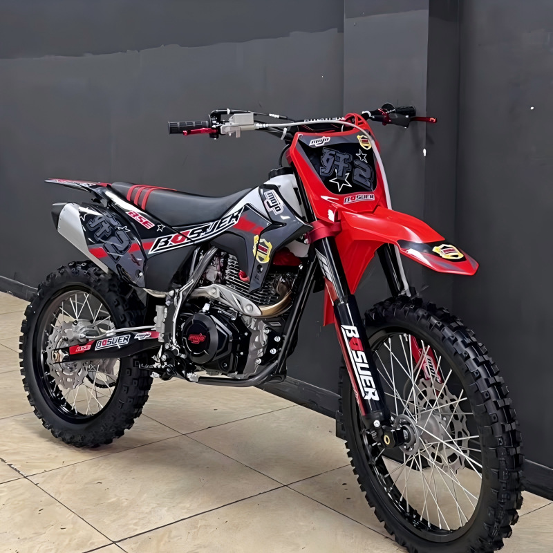 Внедорожный мотоцикл Hongli M1 MOJO 300cc (черный/красный)
