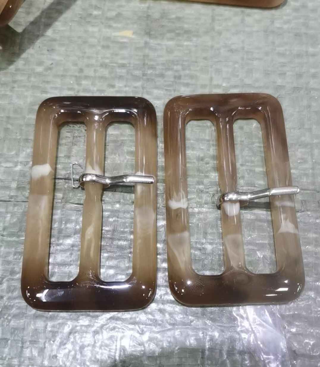 HY-279 라이트 커피 광택 내경 2CM 바늘 포함