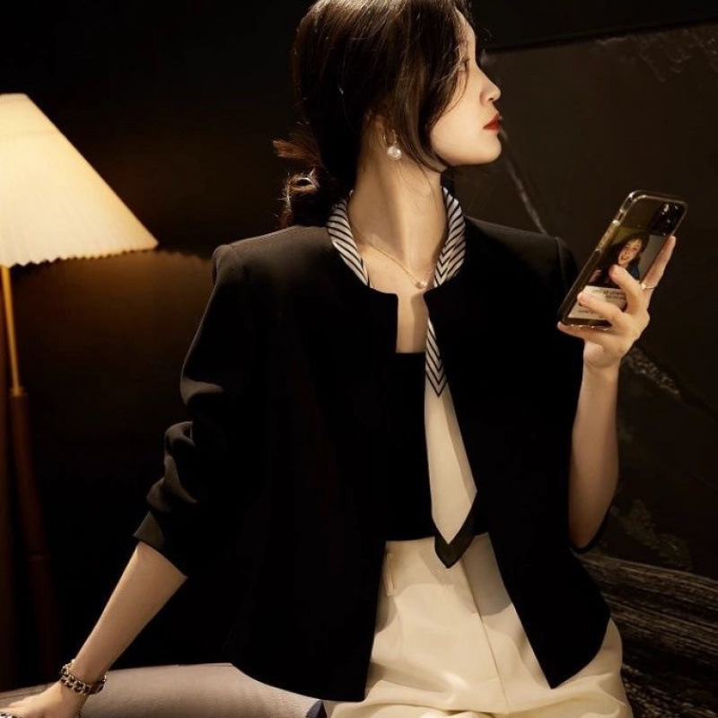 Women's Thin Commuting Blazer 2026 Spring/Summer New Cardigan Elegant High-End Casual Versatile Top Women's Thin Commuting Blazer 2026 Spring/Summer New Cardigan Elegant High-End Casual Versatile Top