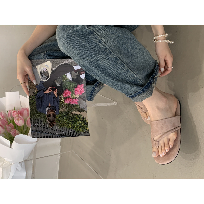 2025 New Summer Korean Style Slip-On Comfortable Slippers for Women Summer Outer Wear Casual Sandals