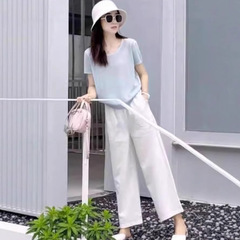 リラックスした夏服、ファッショナブルで高級感のある痩身と年齢軽減のブルー半袖カジュアルパンツの女性用2点セット