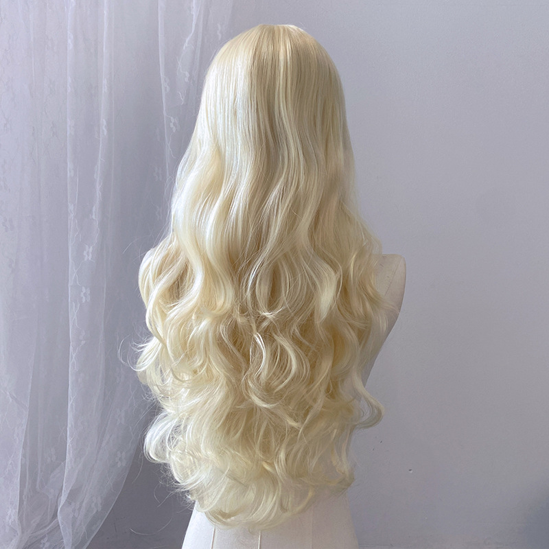 外国貿易スポットゴールドロングカーリーヘアウィッグ、クロスボーダー欧米女性用ミディアム分け目ビッグウェーブ化学繊維ヘッドギア、メーカー卸売|undefined