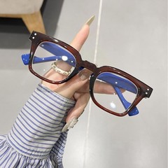 2025潮款老花眼镜男女同款时尚显年轻超轻复古跨境平光眼镜工厂