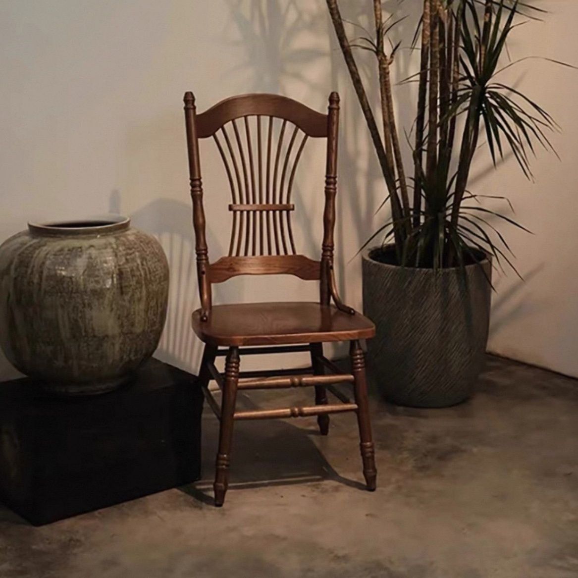 Solid Wood Chair American Retro Nordic Dining Chair Small Apartment Study Wedding Designer French Modern American Photo