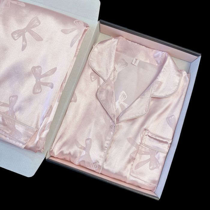 Al por mayor transfronterizo nuevo pijama de seda de hielo de mujer onda punto de dibujos animados gatito manga larga pantalones largos delgados set de ropa para el hogar