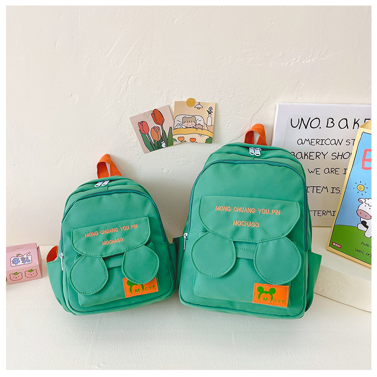 Waterproof 13 Inch 17 Inch Letter Solid Color Casual School Kids Backpack display picture 16