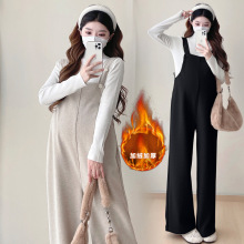 实拍 有货孕期时尚秋冬孕妇背带裤加绒加厚大码孕妇套装阔腿裤